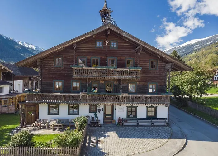 Hauserbauer * ブラームベルク・アム・ヴィルトコーゲル